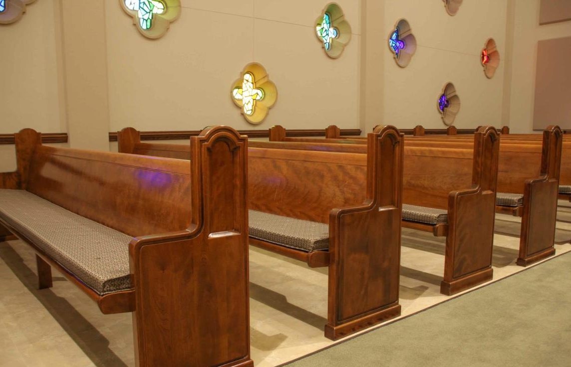 The History, Design, and Significance of Catholic Pews hero image